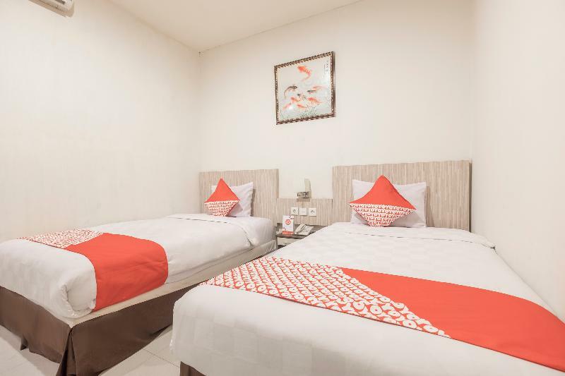 Agraha Andalas Hotel Makassar Eksteriør billede